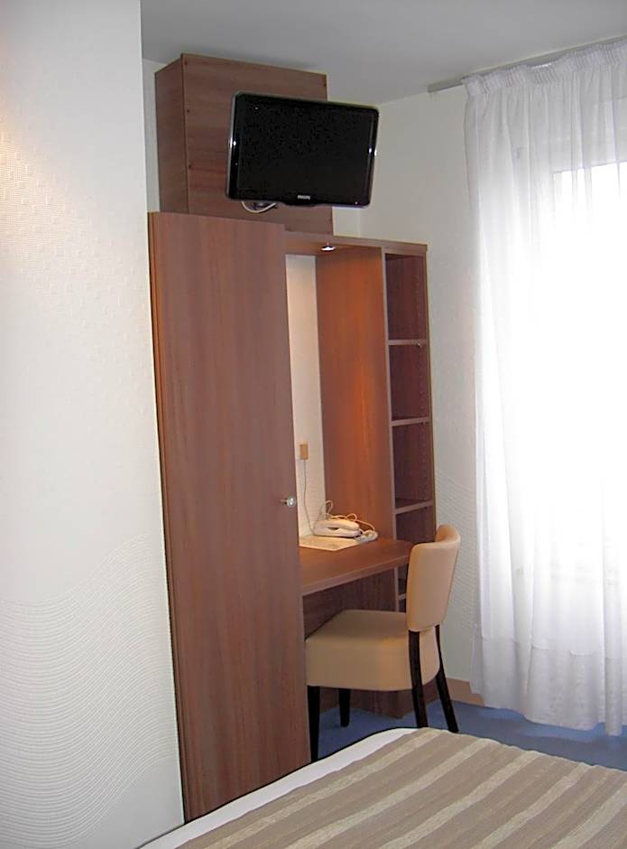 Cit'Hotel Du Port Rhu