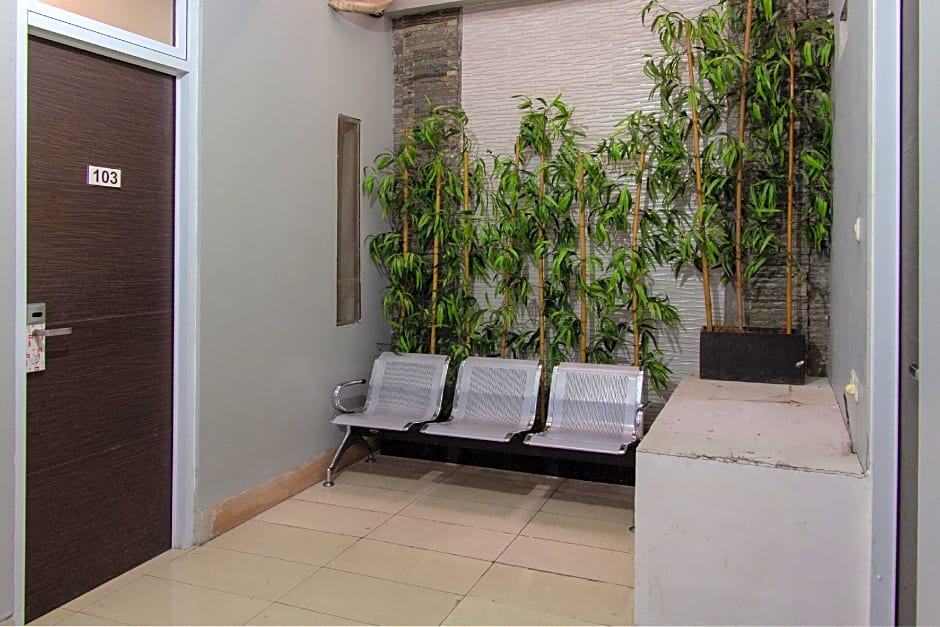 OYO 657 Elite Residence Central Park Mall By TOS