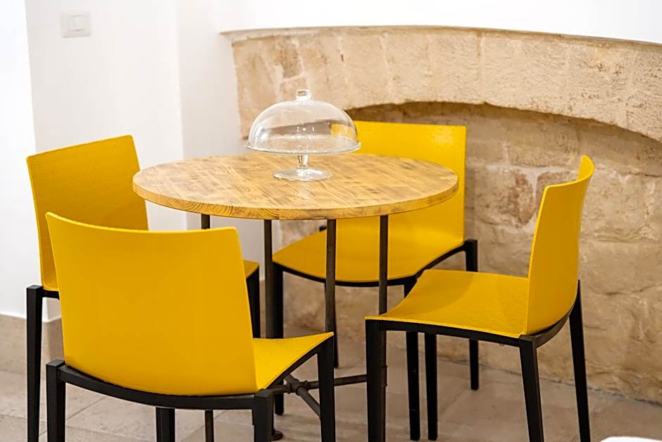 PALAZZO NICOLAUS del BORGO ANTICO