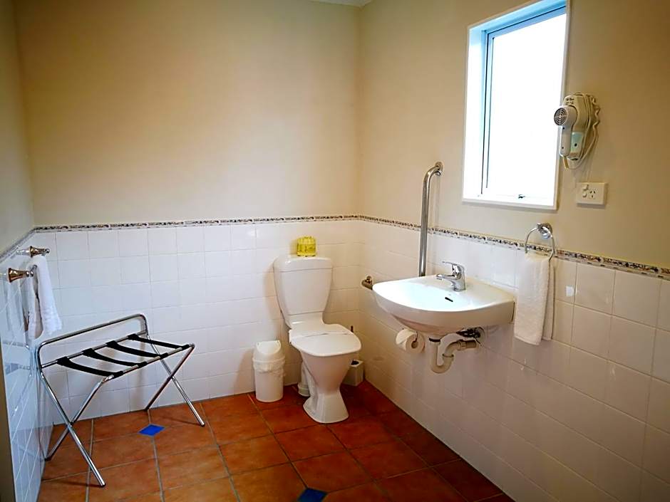 Airport Birches Motel