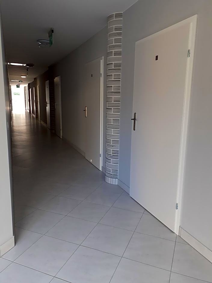 Hostelik Przy Przystanku