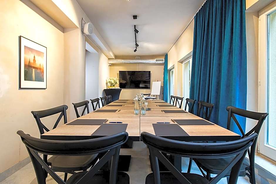 MR67 Mayera Rapaporta