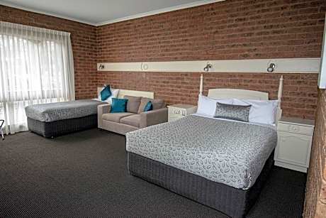 Large Double Room