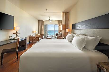FRONTAL SEA VIEW HIGH FLOOR