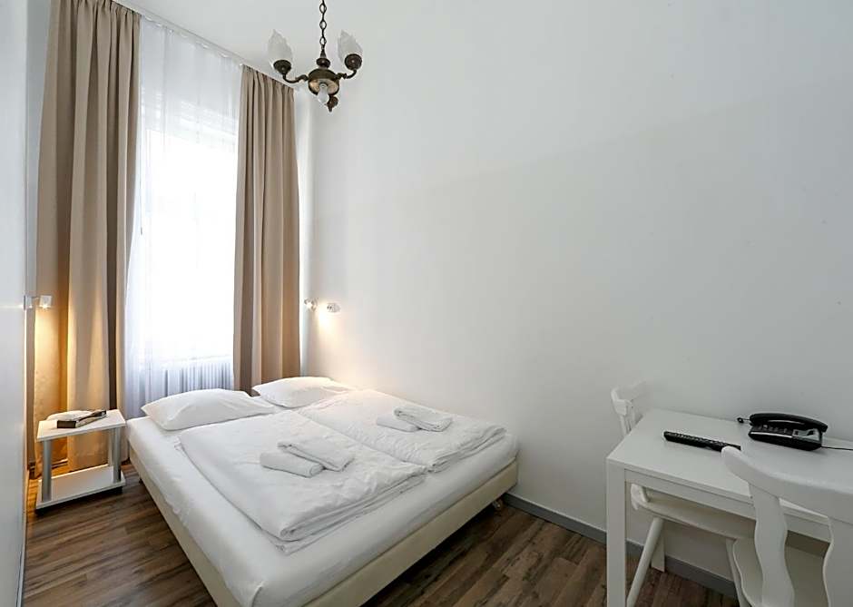 Timeout City Hotel, 5 min to city center, Self Check In
