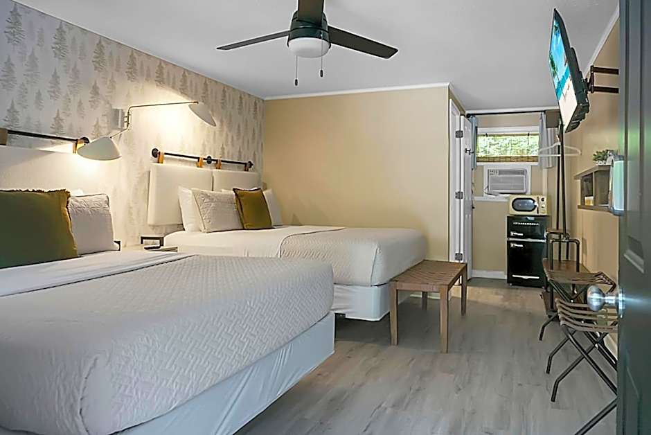 Hickory Falls Inn