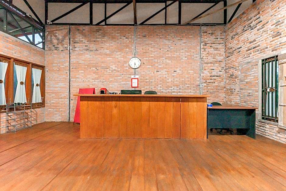 GOR Parenggean by RedDoorz – Palangkaraya, OK