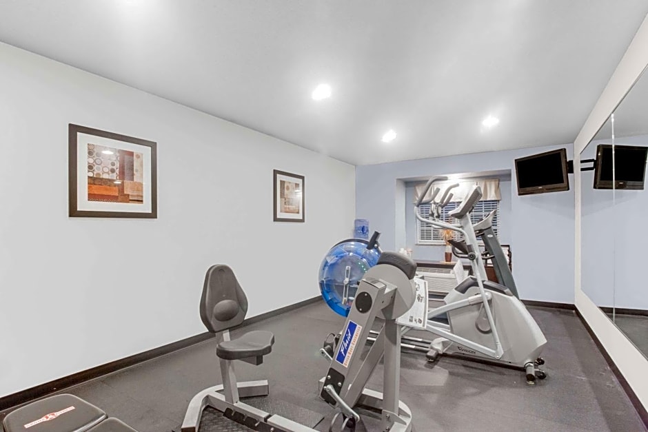 Microtel Inn & Suites Bath