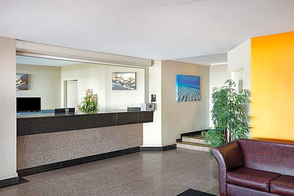 BreakFree Imperial Surf Surfers Paradise