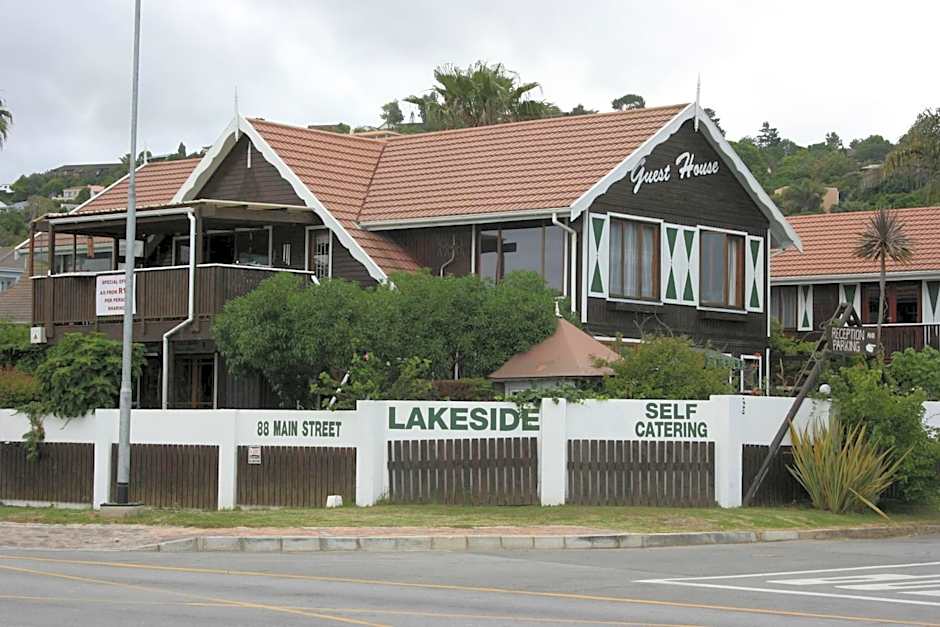 Lakeside Accommodation