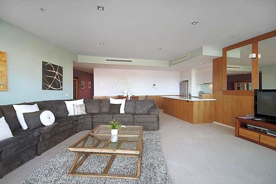 Waterfront Melbourne Apartments