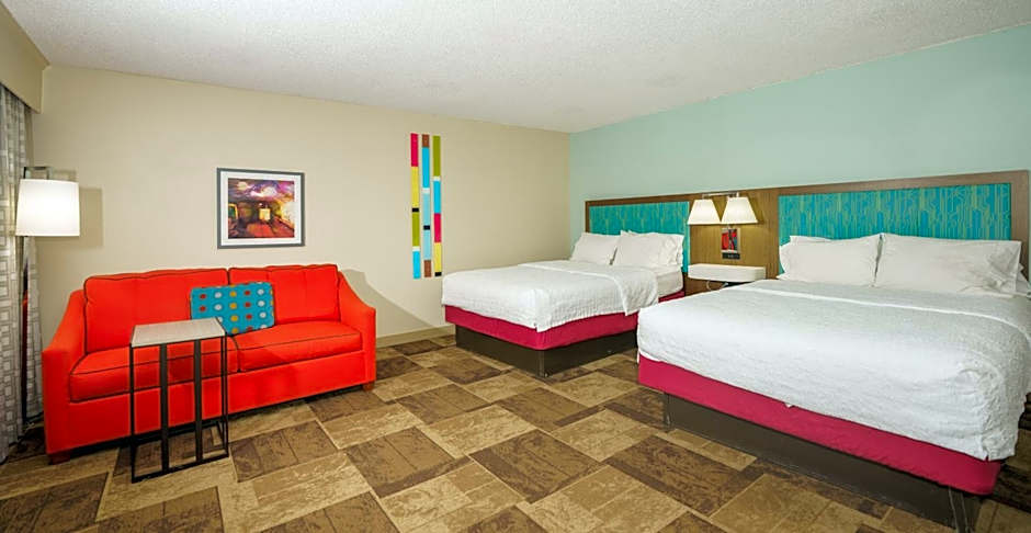 Hampton Inn By Hilton Hutchinson