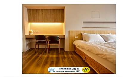 Traveller-Inn Zhongzheng Library