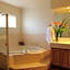 Summerhill Motor Inn - Adults Only