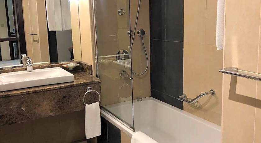 Golden Tulip Doha Hotel