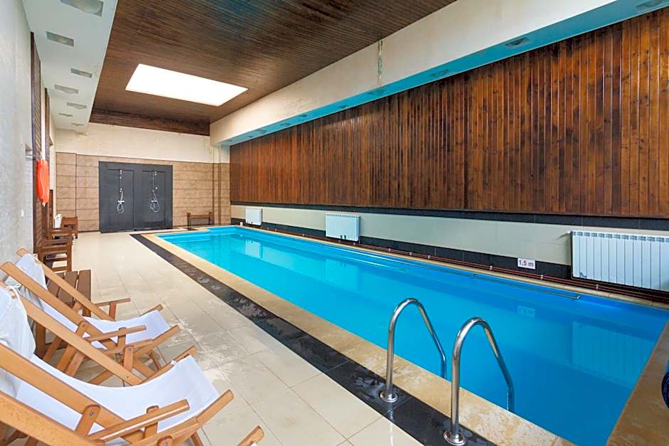 YMY HOTELS Târgu Jiu