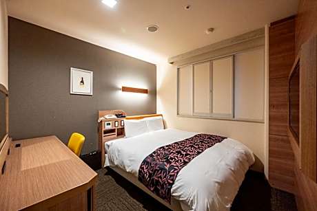 Double Room - Non-Smoking