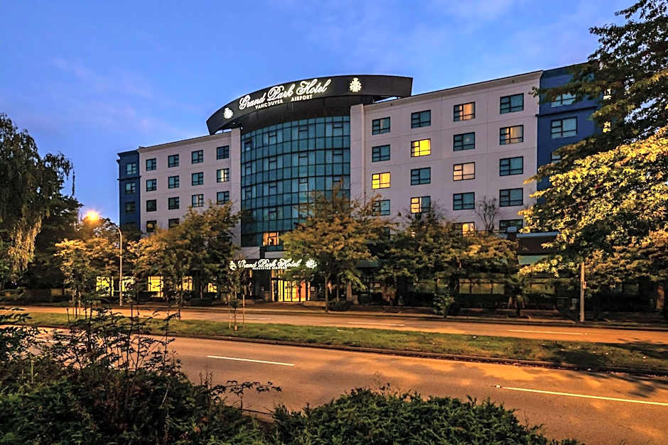 Grand Park Hotel Vancouver Airport, Ascend Hotel Collection