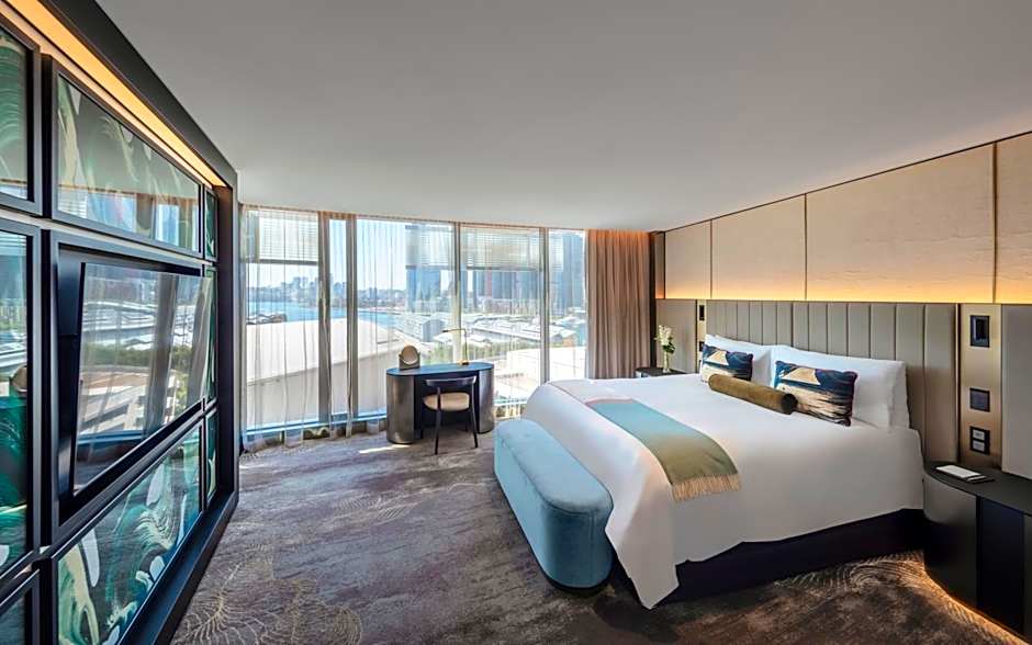 The Darling at The Star