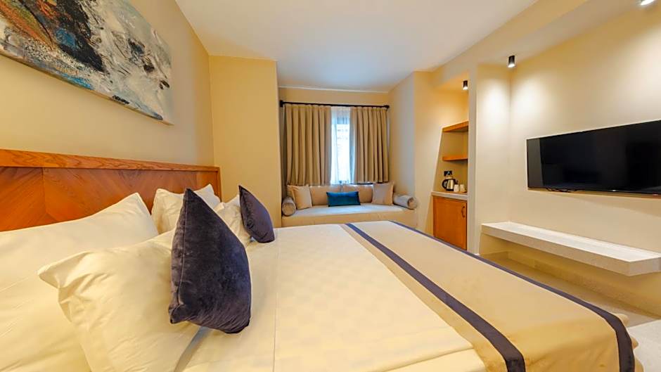 Photo 1 of 5 of Family Suite