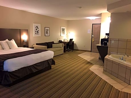 Queen Suite with Two Queen Beds and Sofa Bed - Non Smoking