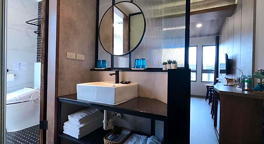 Watermark Hotel - Kaohsiung Main Station