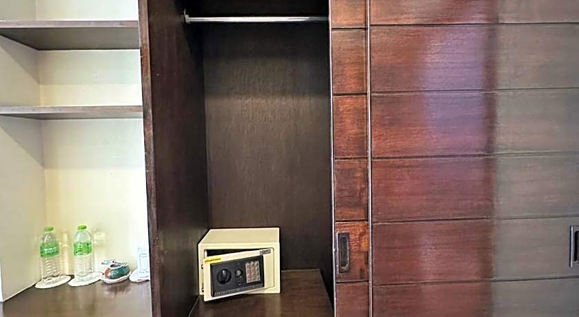 Baan Kingkeaw Thamdee Patong