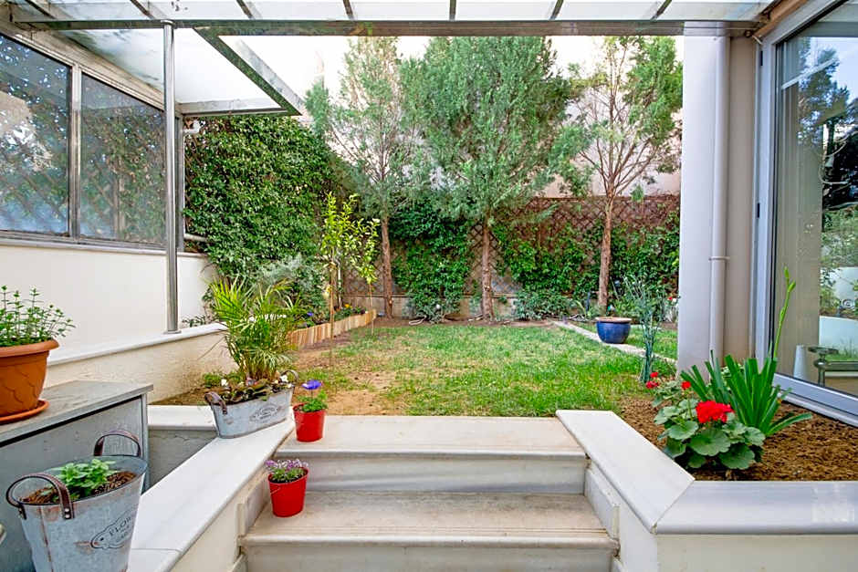 Comfy Boutique Hotel