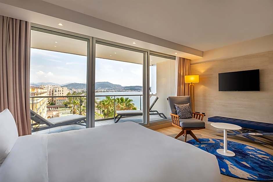 Photo 1 of 9 of Suite, Bay View, Terrace