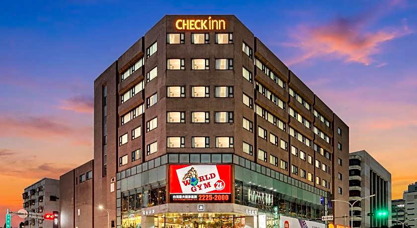 CHECK Inn Taichung LaiLai