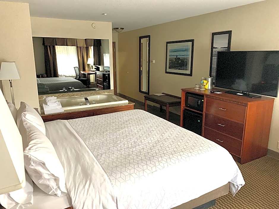 Holiday Inn Express Holland By IHG