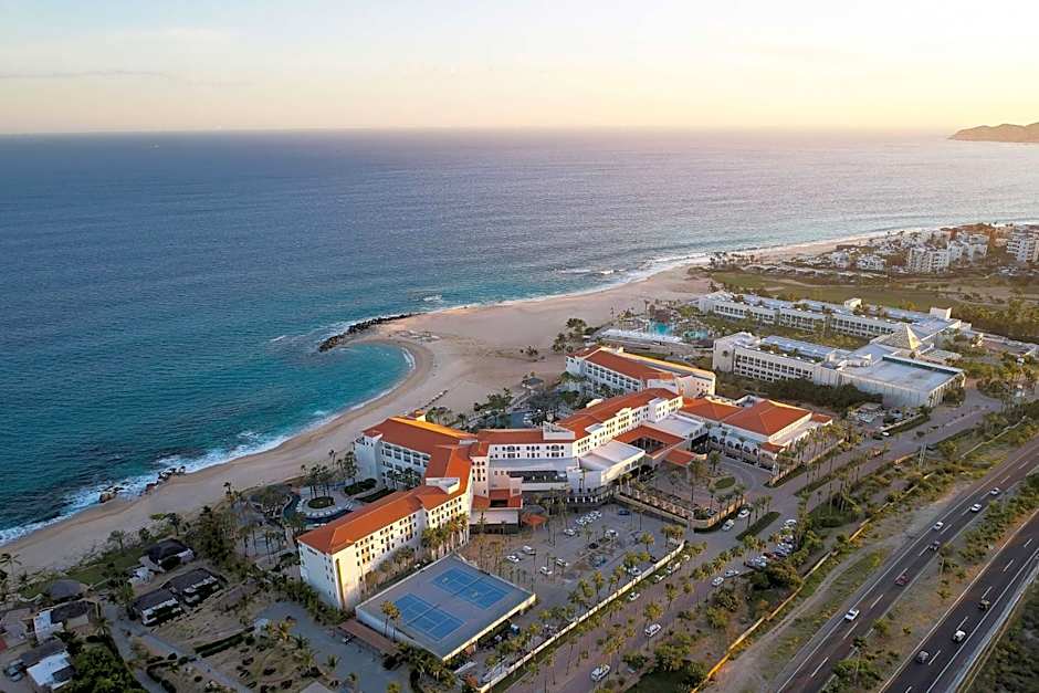 Photo 1 of 50 of Hilton Grand Vacations Club La Pacifica Los Cabos