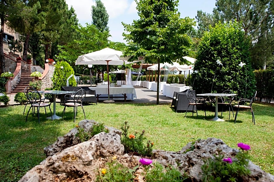 Hotel Ristorante Il Pino