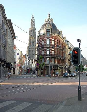 National City Apartments