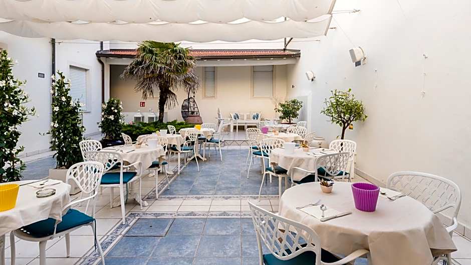 Hotel London