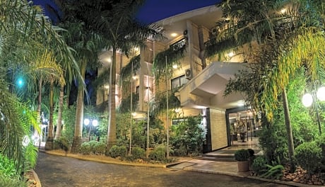 Las Ventanas Suites Hotel