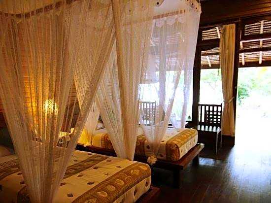 Raja Ampat Dive Lodge