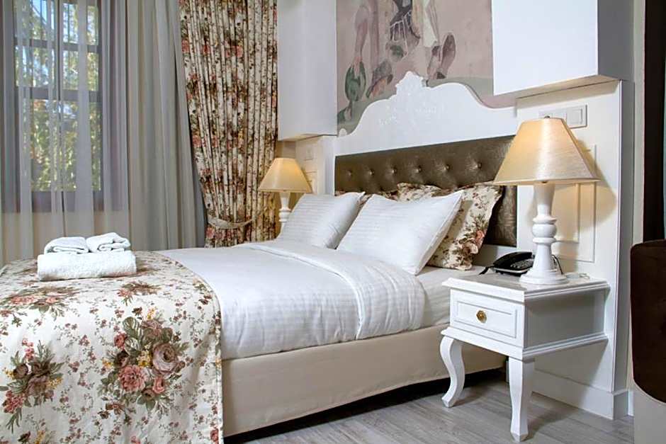 Kaleiçi Ozkavak Hotel