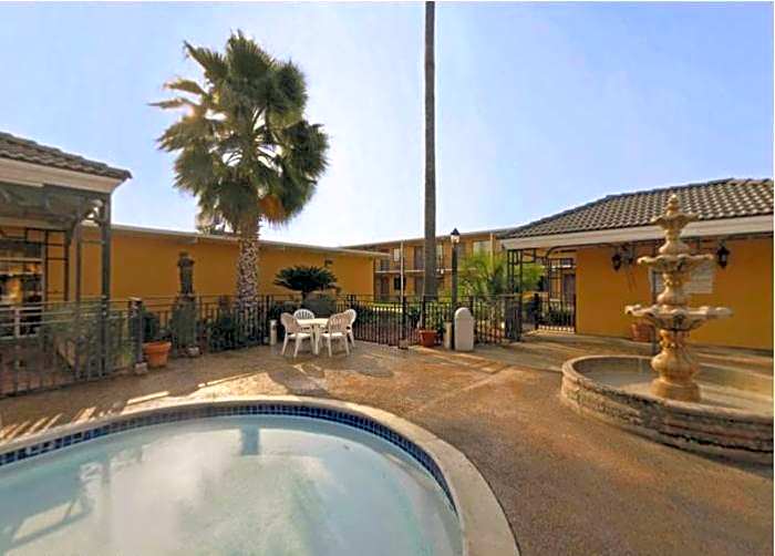 Americas Best Value Inn - Laredo