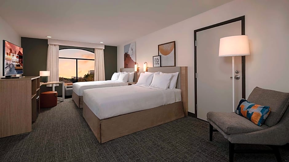 Photo 1 of 2 of 2 Queen Beds, Mobility Accessible