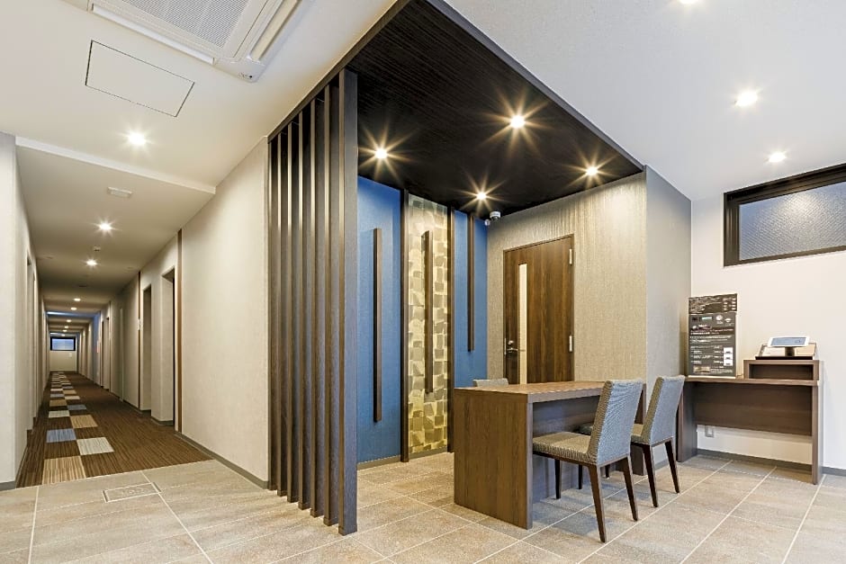 Hotel M's Est Sanjo Wakoku