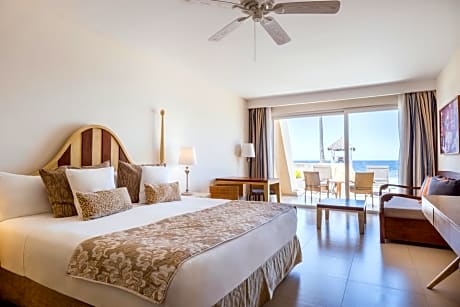 Junior Suite Beach Access