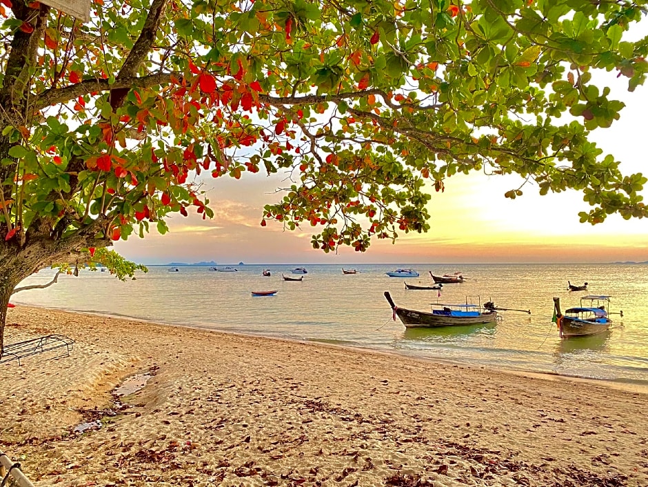 White Sand House Krabi