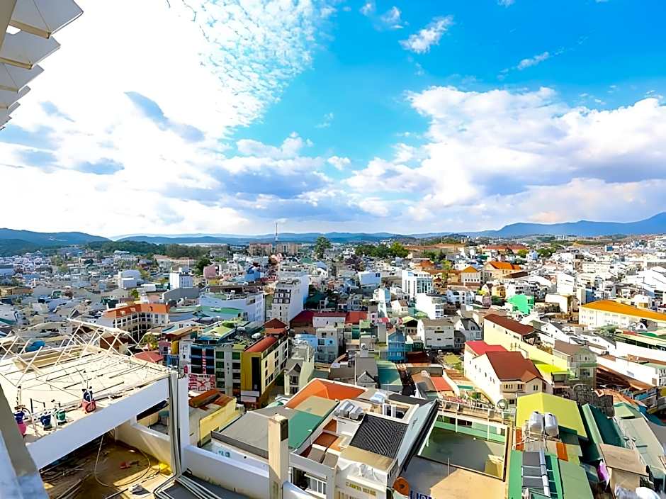 Empress Dalat - Sky View Hotel