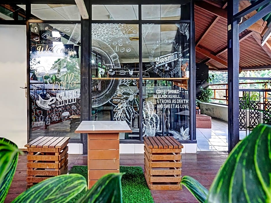 Hotel O 90596 Hotel Griya Astoeti