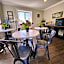 Brio Beach Inn