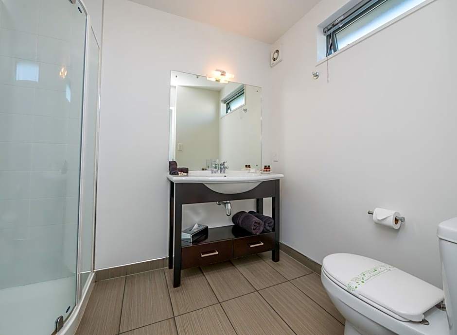 Bellano Motel Suites