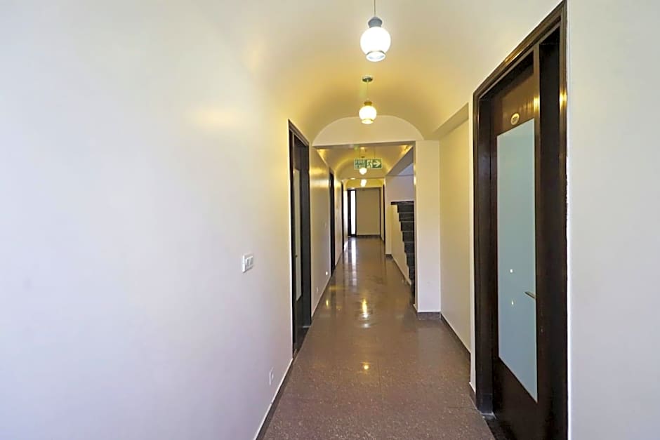 Hotel Smart Inn Mahipalpur Delhi Airport