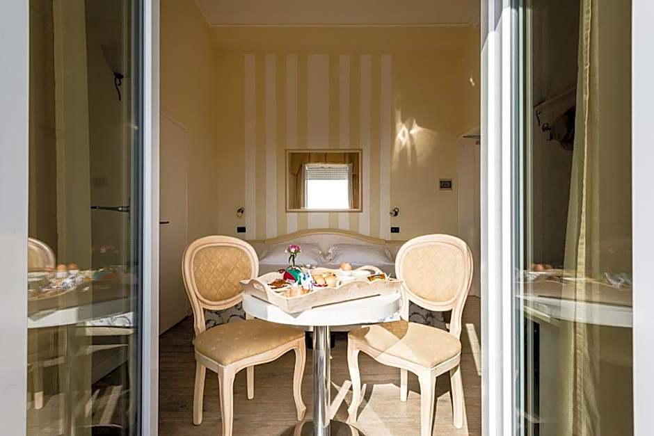 Hotel London
