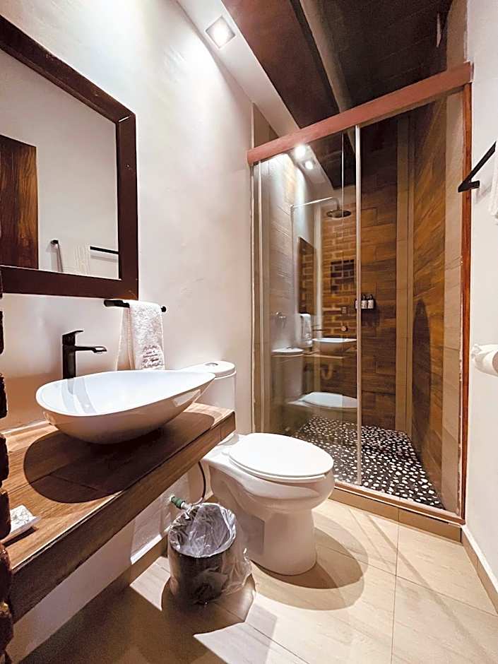 Hotel El Aguila, Villa del Carbón